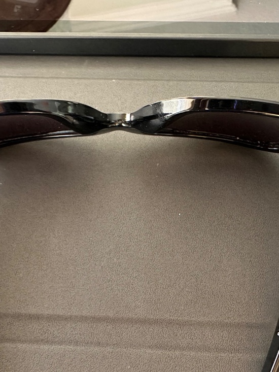 Authentic Bvlgari Black Sunglasses – Excellent Condition – One Arm Missing Screw main image 5